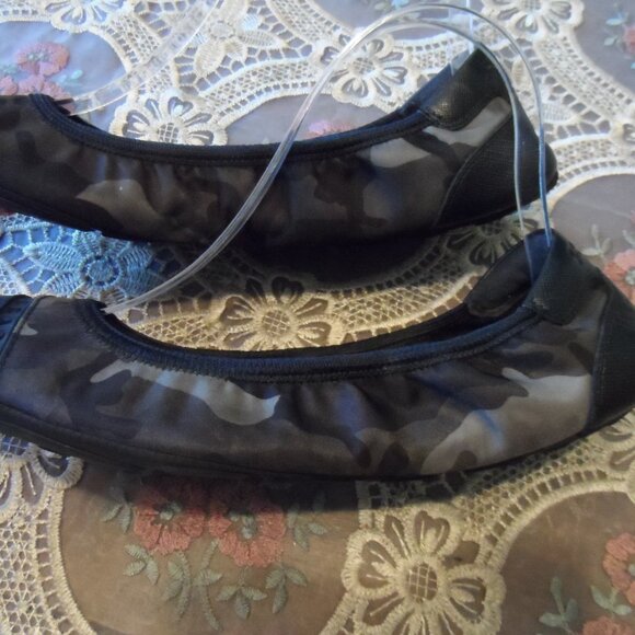 Prada Green/Black Camo Print Elastic Canvas/Leather Ballet Flats Size 7 - Picture 10 of 16